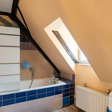 Atypical And Cosy 80m2 *downtown* Lejlighed *